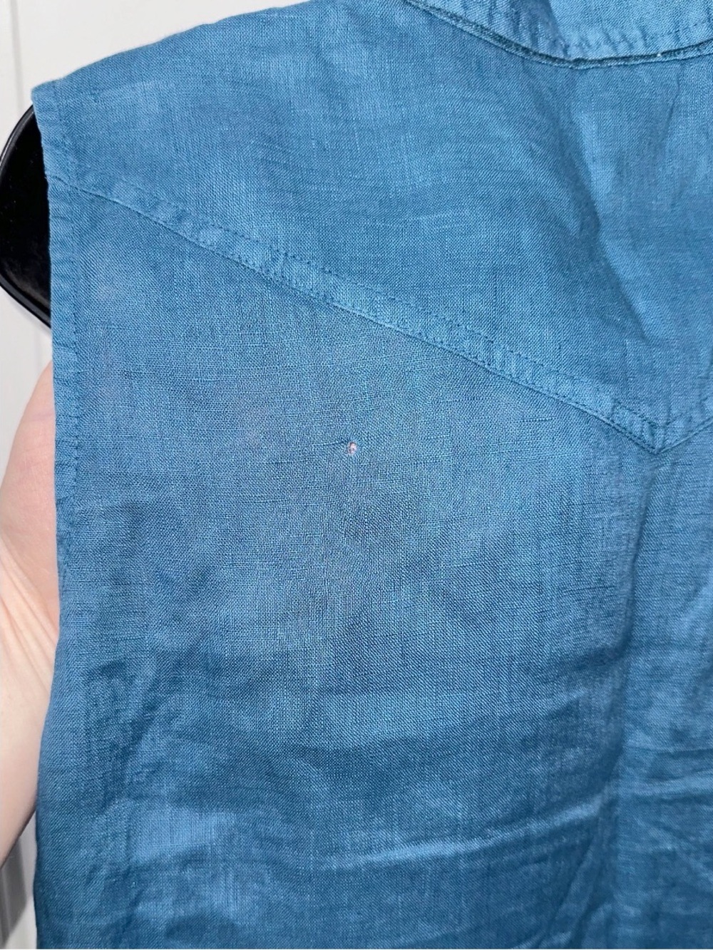 Sundance Blue 100% Linen Sleeveless Top Snap Buttons Size Large - Picture 7 of 7
